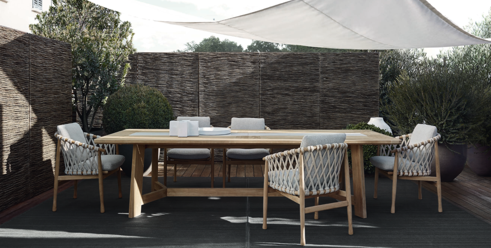 Ginestra Tables